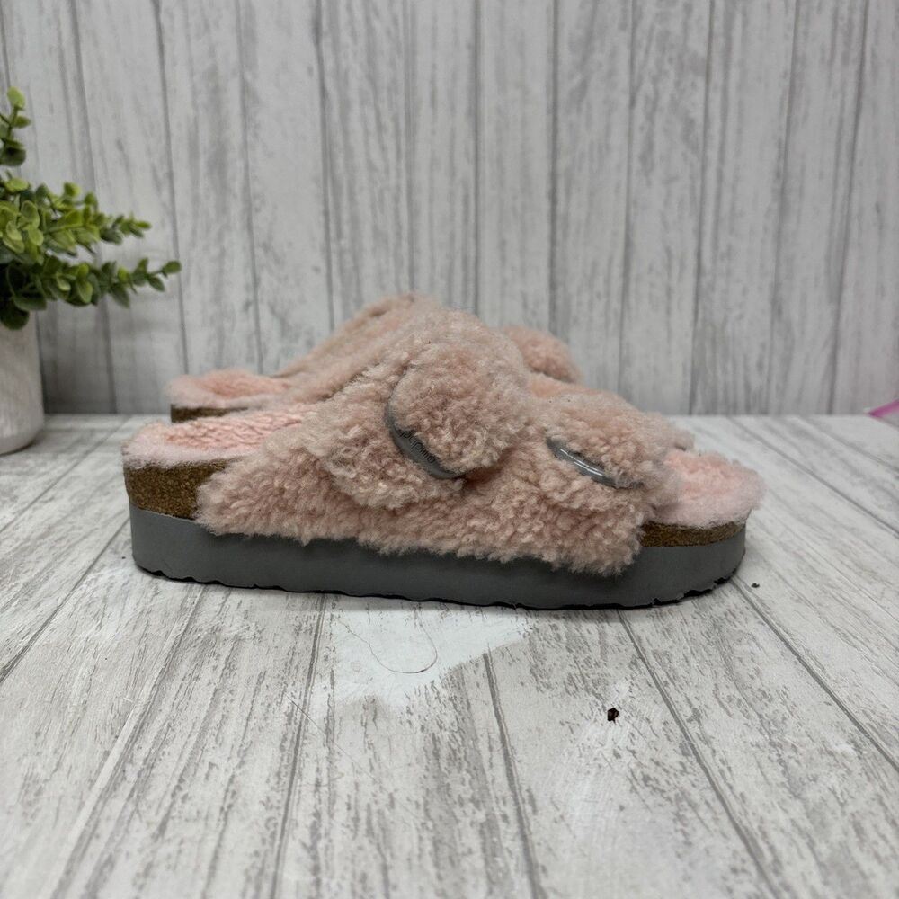 Womens Size 7 Papillio Birks Pink Fluffy EUC